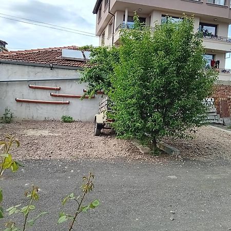 Къща За Гости Градина アヘロイ エクステリア 写真